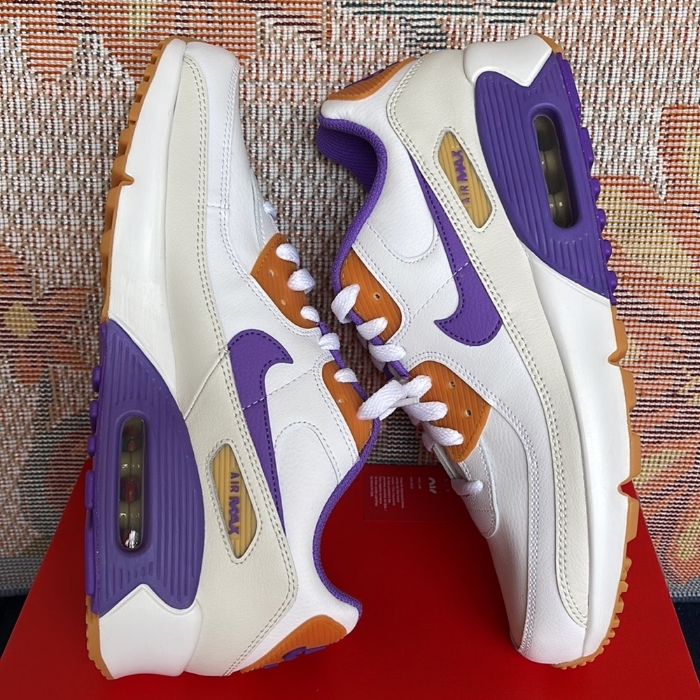 Nike Air Max 90 LTR
Big Kids' Shoes
White/Phantom/Citron Tint/ Action Grape